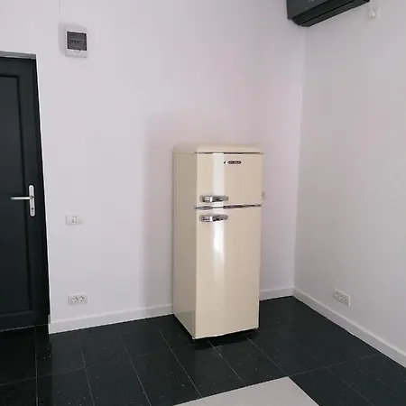 Ξενοδοχείο με διαμερίσματα Boutique Elegance Eforie Nord